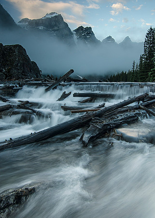 Moraine out of the Mist