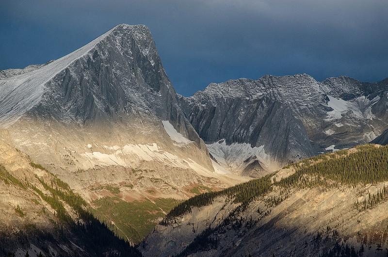 Sunrise on Upper Kananaskis Lake